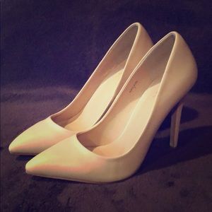 Mixx Kayla-02 Nude PU Pointy Heels